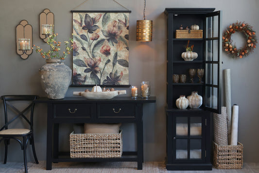 Marseille Vitrinskåp – 2 Dörrar & Hyllor (Chic Antique)