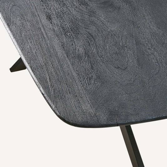 PORTLAND matbord i massivt svart trä