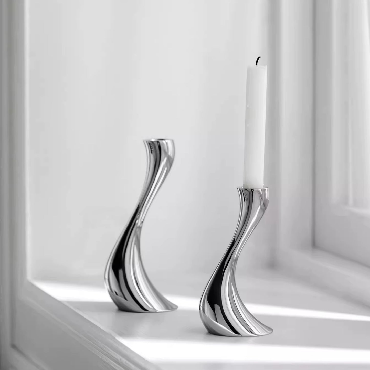 Nordisk Ljusstake 16cm i Silverdesign