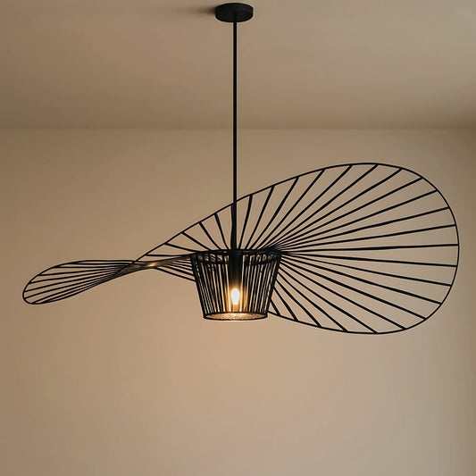 Designerlampa med Skulptural Form för Modern Inredning – Ikona