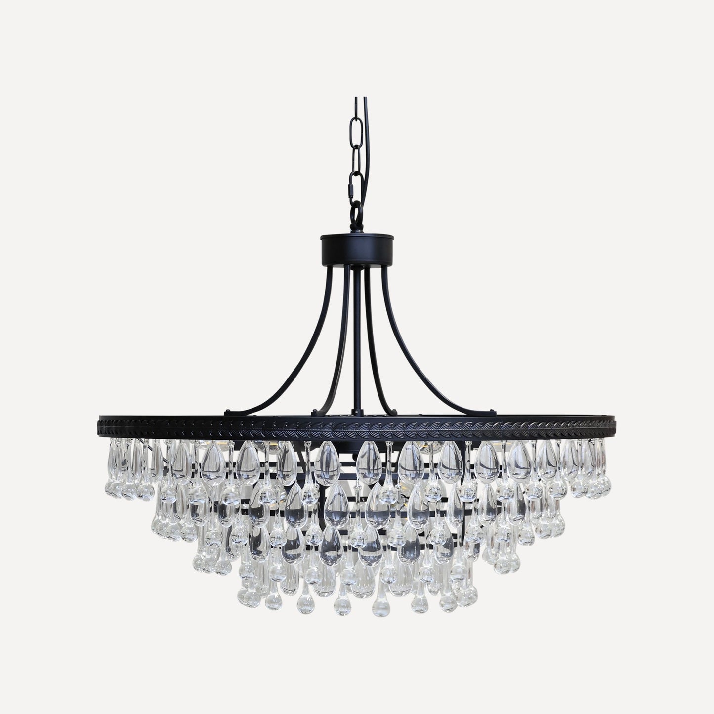 Versailles – Ljuskrona med Droppformade Glasprismor av Chic Antique