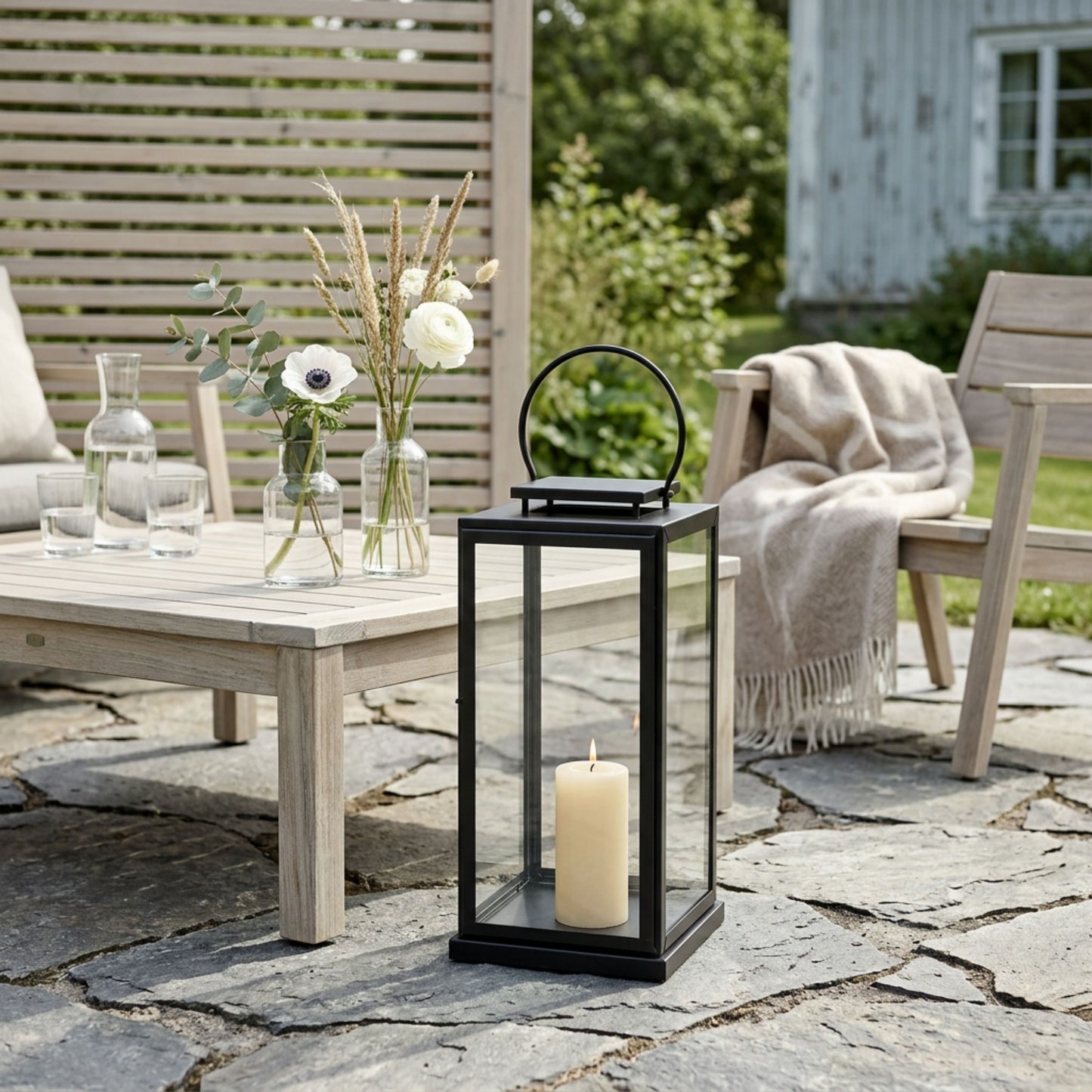 Stor Lykta i Svart Metall 70 cm  | Clinton