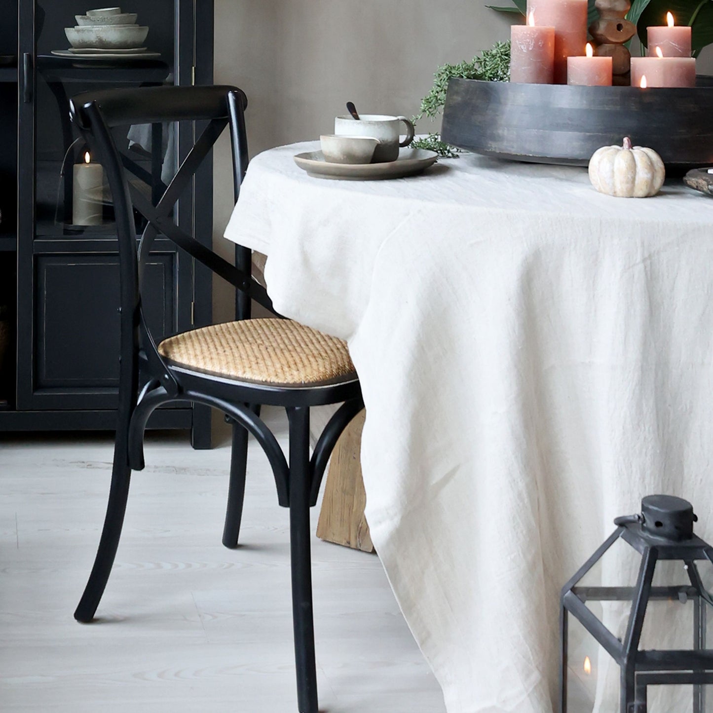 Fransk matstol med flätad sits – Chic Antique